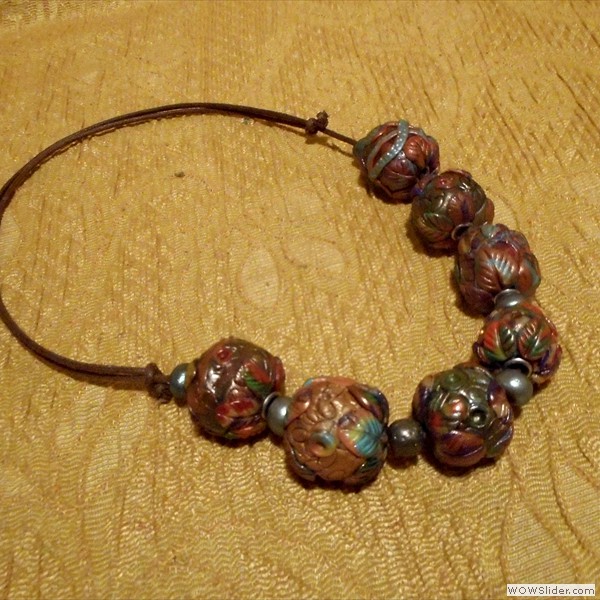 collier_boules_fall