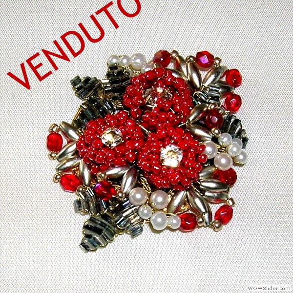 peacock_line_redroses